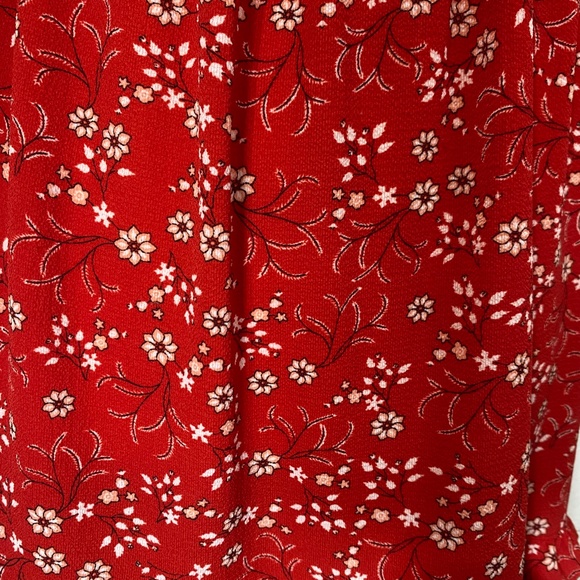 Max Studio Red Balloon Sleeve Tiered Floral Print dress - Picture 7 of 10